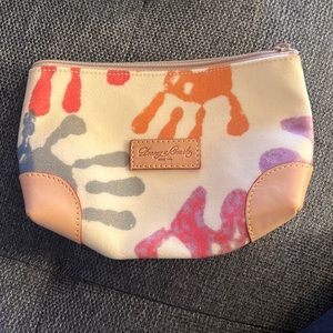 Dooney and bourke makeup bag